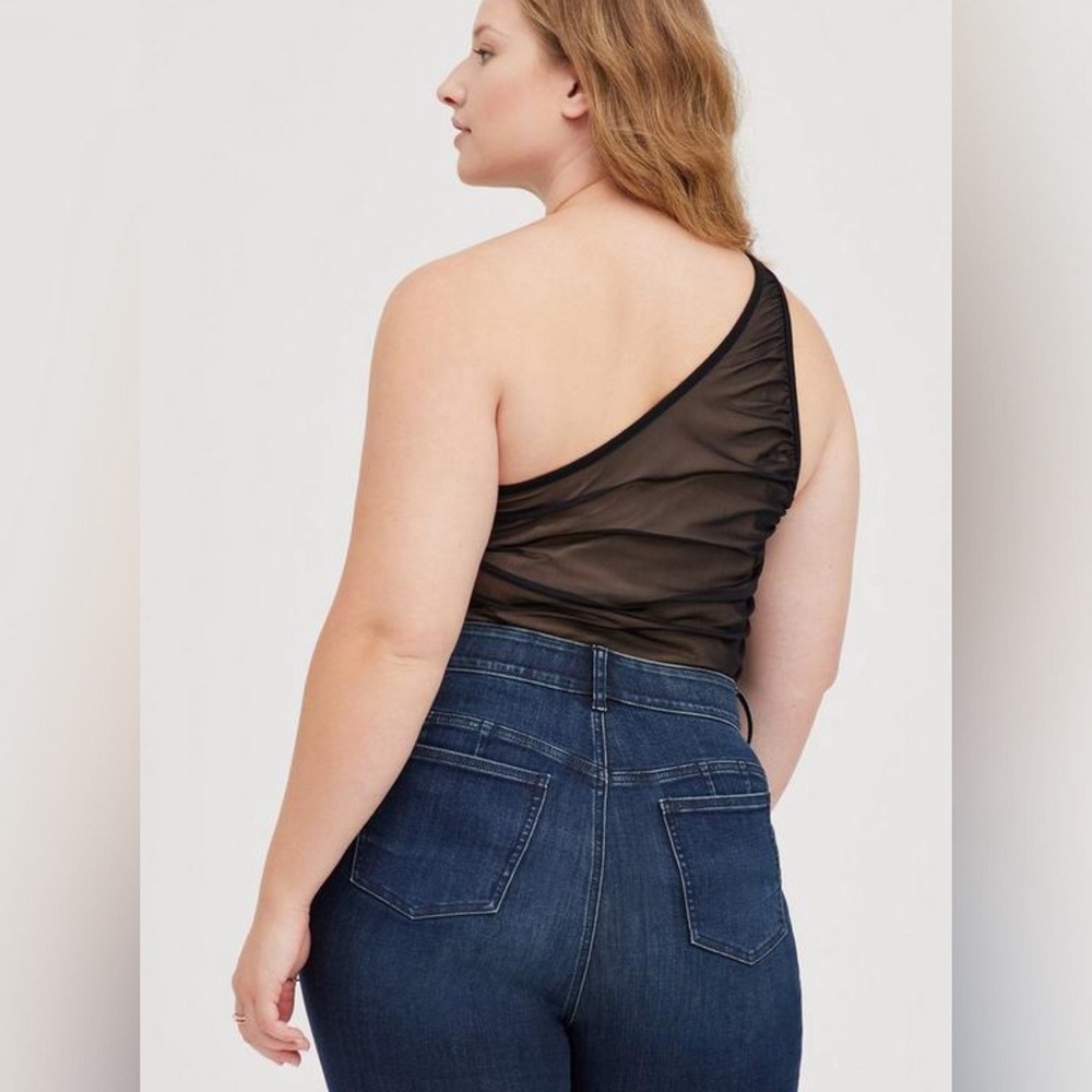 Torrid - Mesh One Shoulder Contrast Lining Top - 3 - Picture 3 of 12